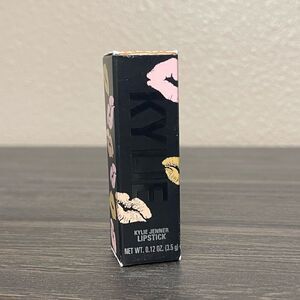Kylie lipstick